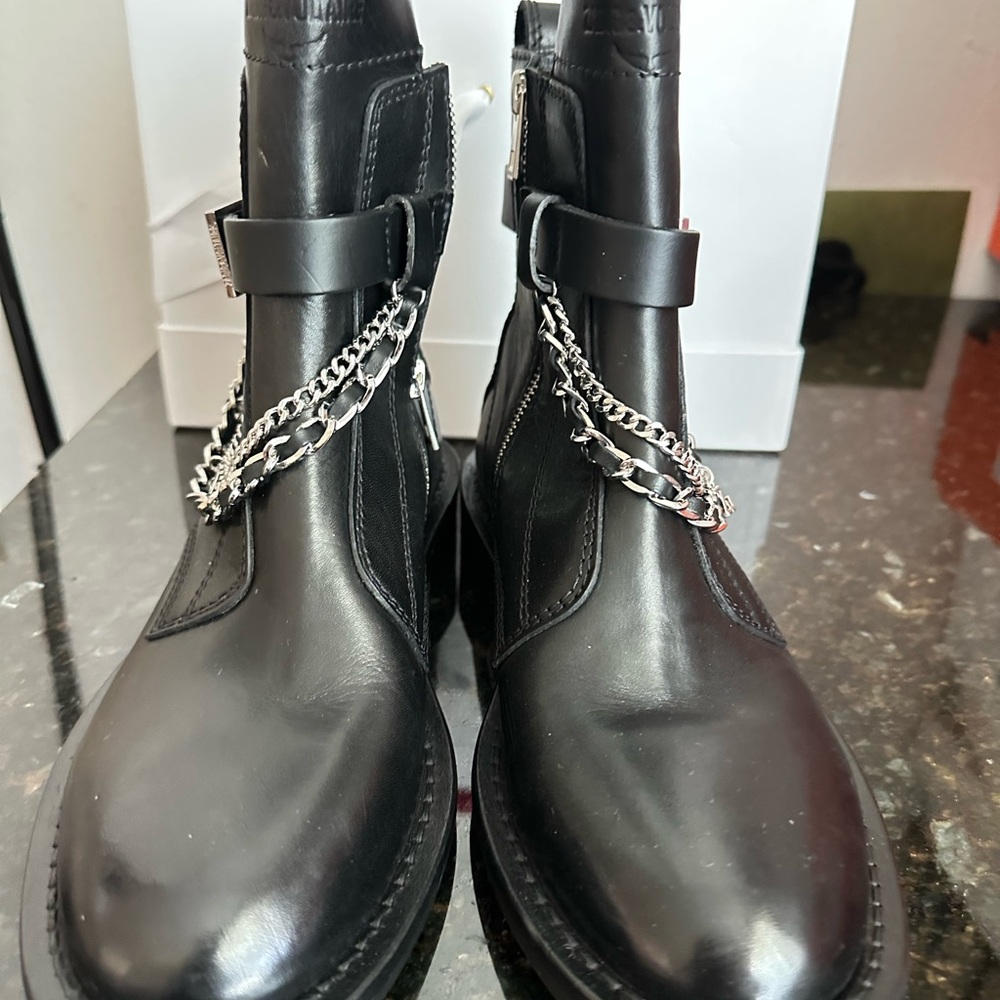 Zadig & Voltaire Black Leather Combat Boots with Chain - Picture 4 of 7